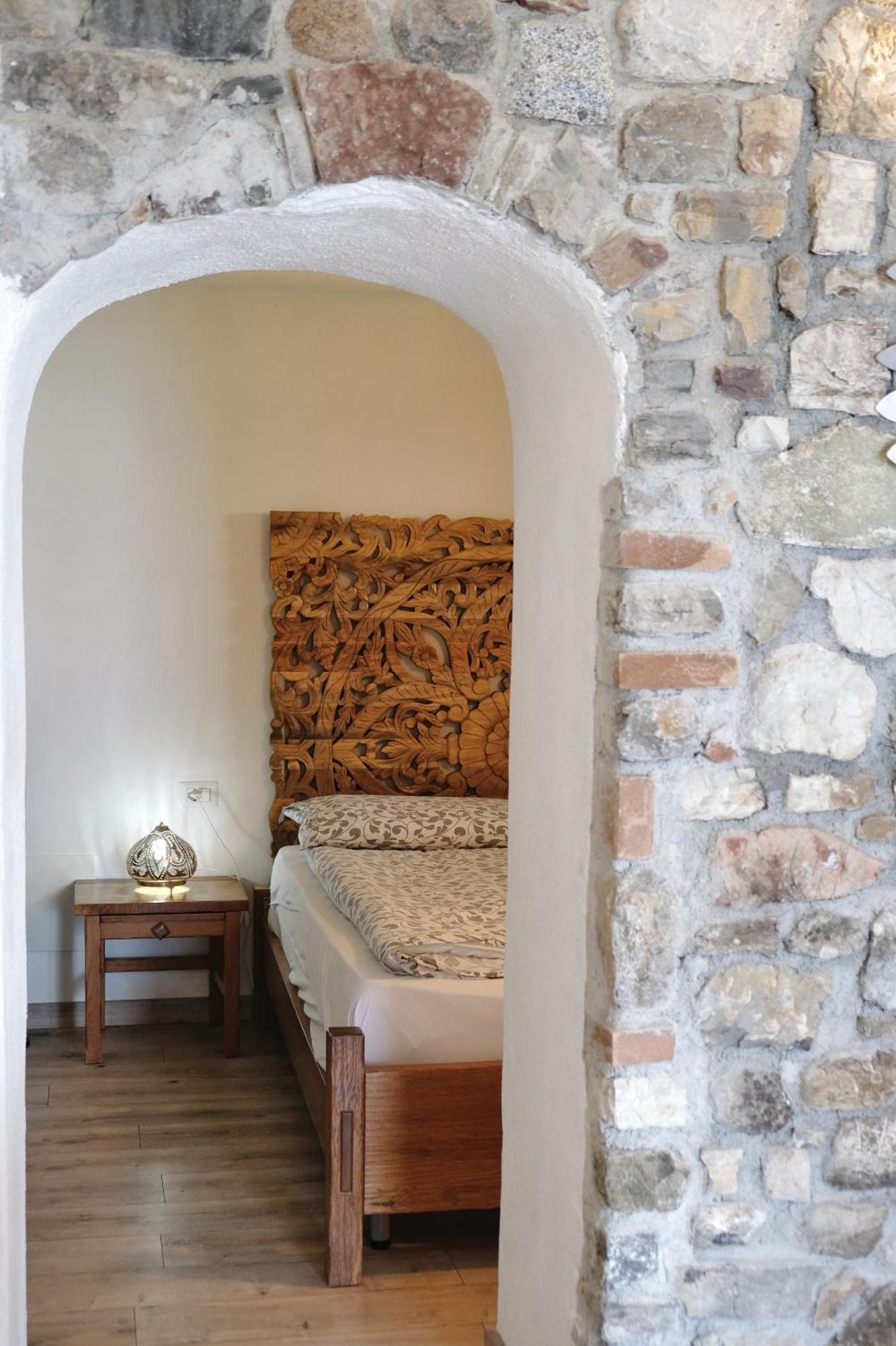 Appartamenti Casa Carlotta ليمونِ سول غاردا المظهر الخارجي الصورة